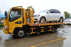 新泰附近拖车救援24小时服务热线